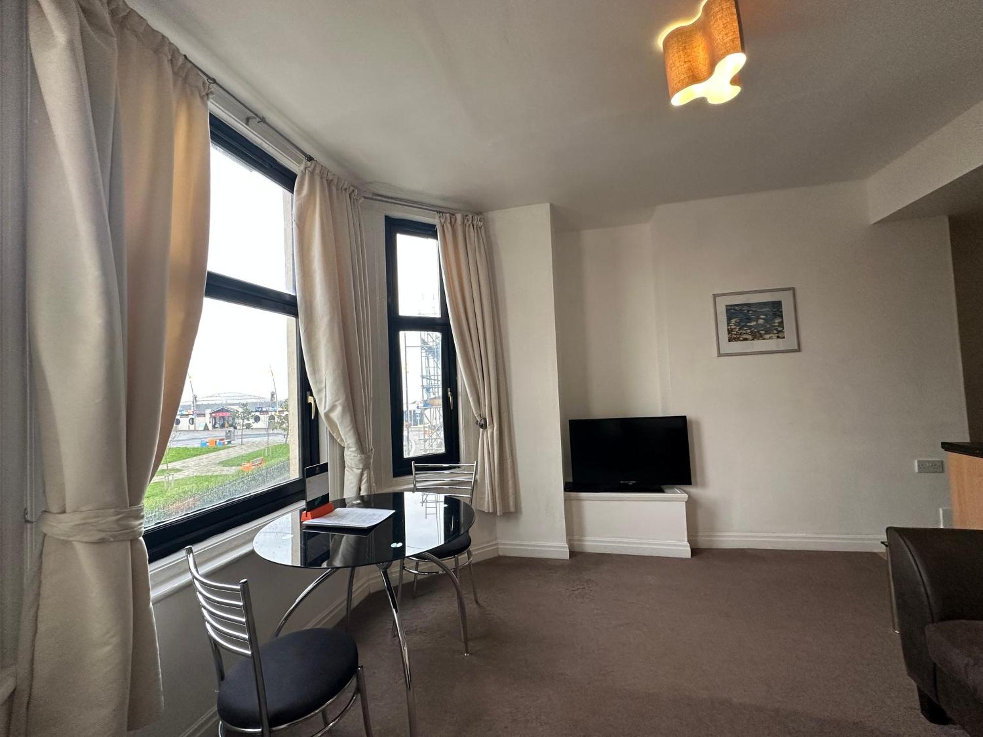 The Carlton'S Holiday Suites Bridlington Bagian luar foto